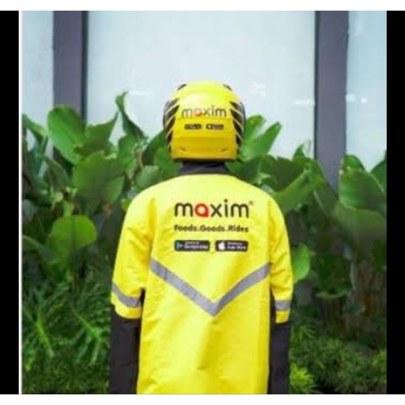 atribut driver Maxim terbaru (baju,helm dan label prioritas)
