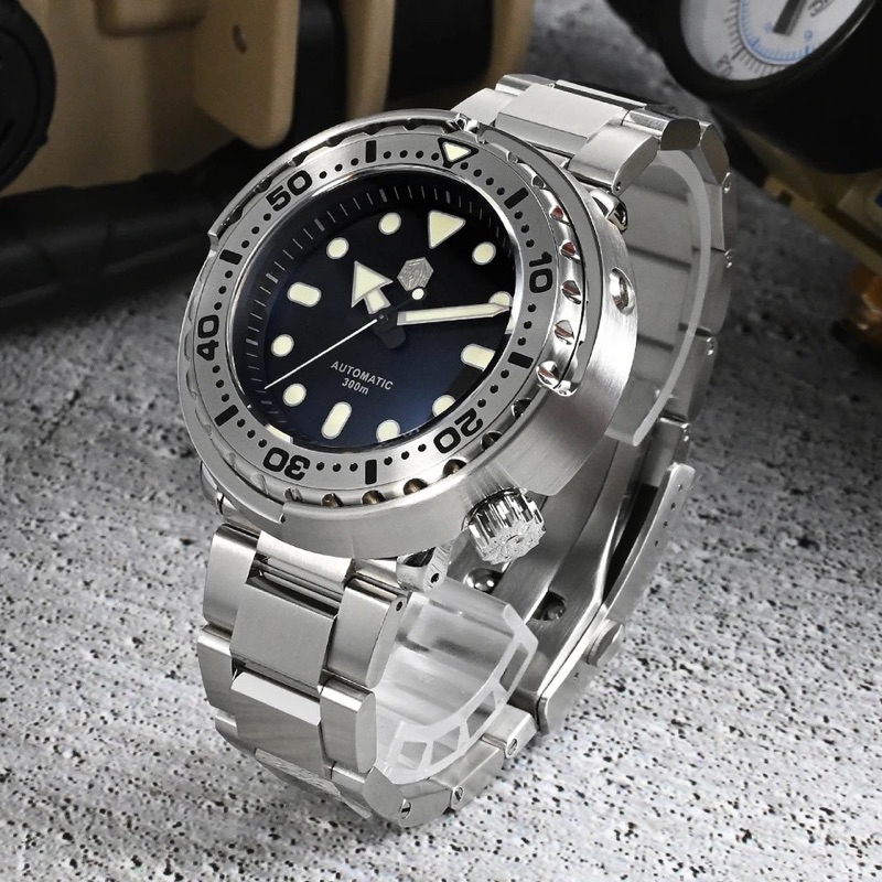 San Martin MM300 Tuna Homage watch SN003