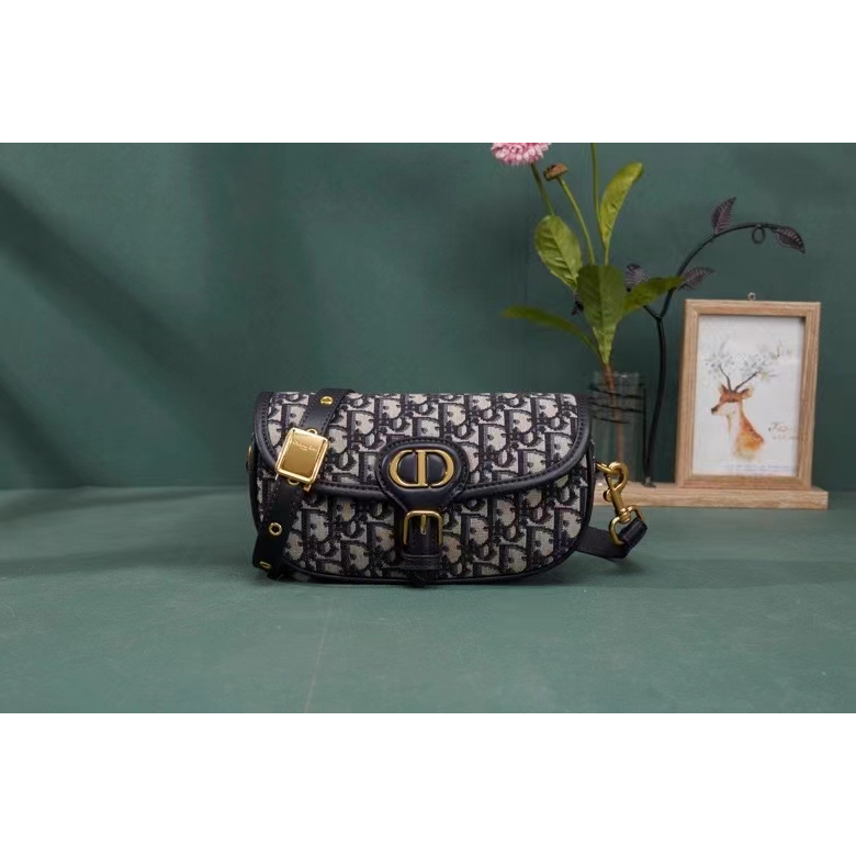 Lady Bag Bobby 9637 (Free Sarung Kain)