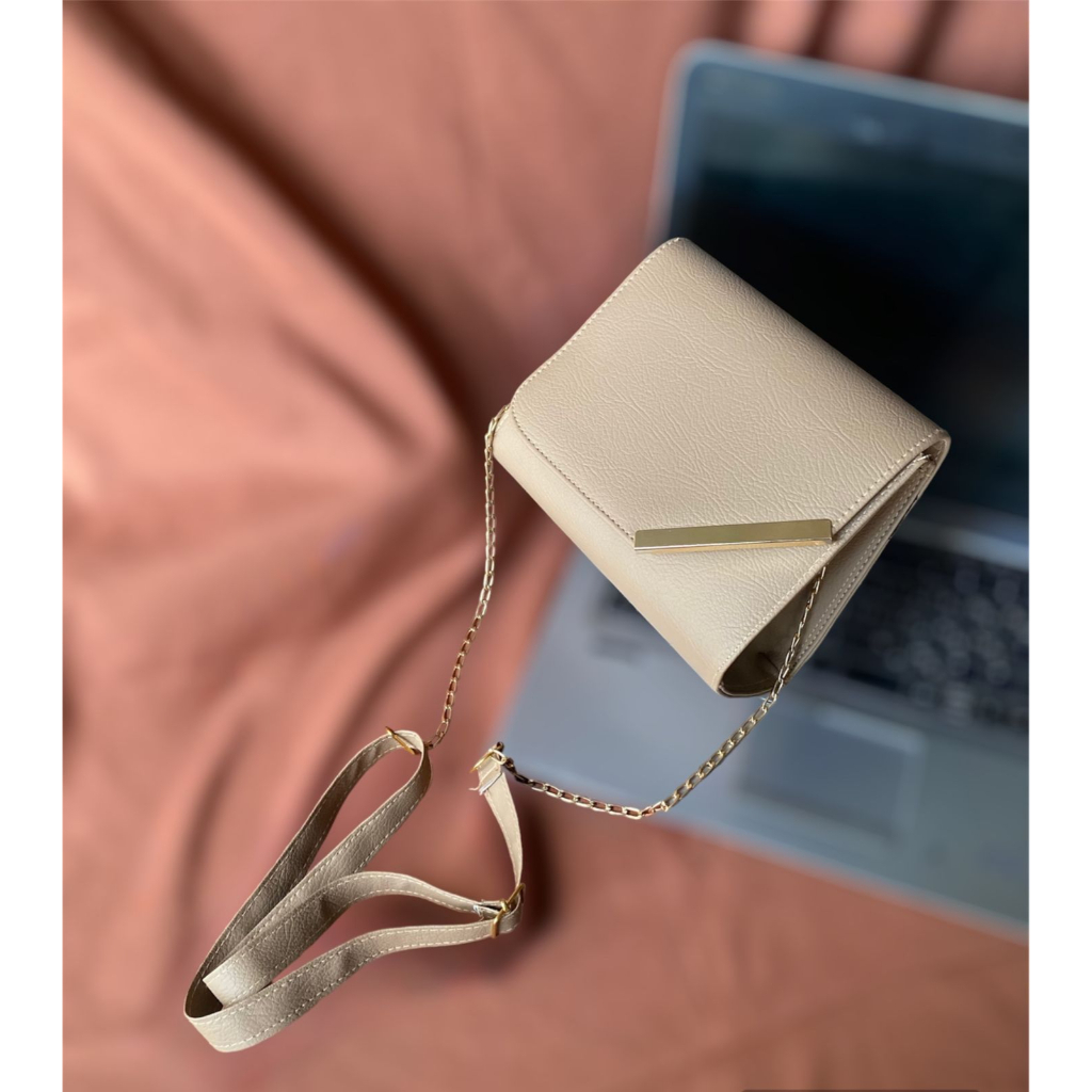 Tas Selempang Wanita Malika Slingbag