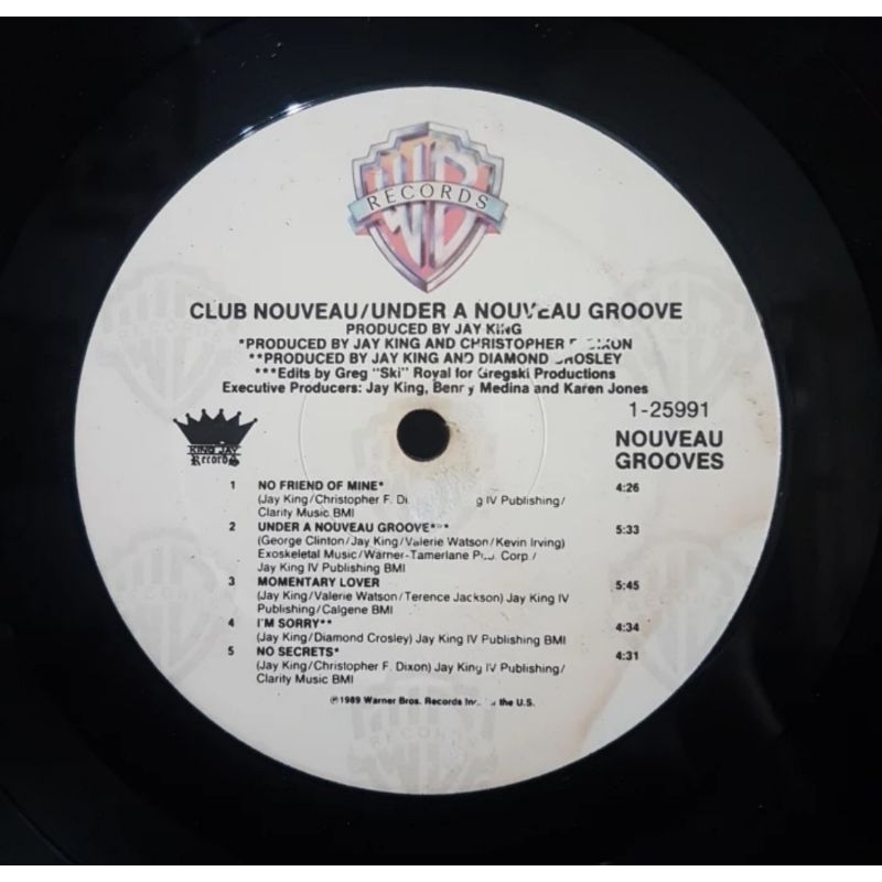 Vinyl Piringan Hitam 12 inch Club Nouveau/Under A Nouveau Groove