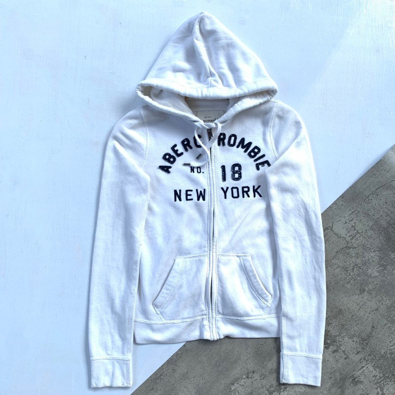 abercrombie putih