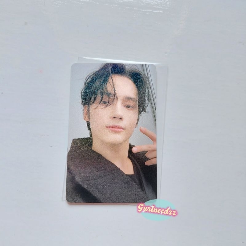 POB HUENINGKAI WEVERSE JAPAN HOLO BENEFIT HYUKA PC TXT OFFICIAL PHOTOCARD