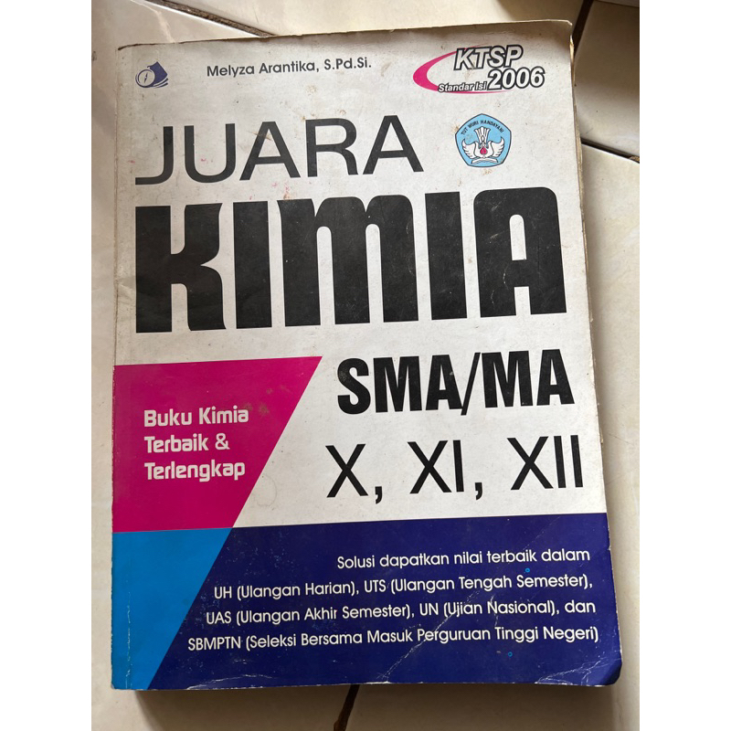 

PRELOVED ORIGINAL BUKU KIMIA SMA/MA KUMPULAN MATERI KELAS 10/11/12