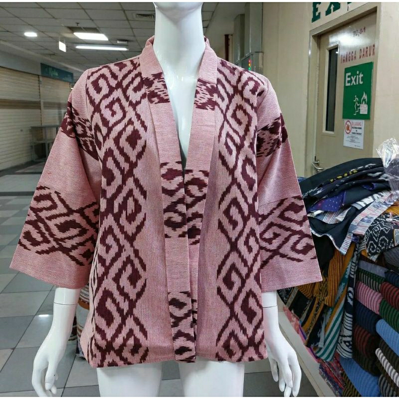 Cardigan wanita salem motif tenun toraja