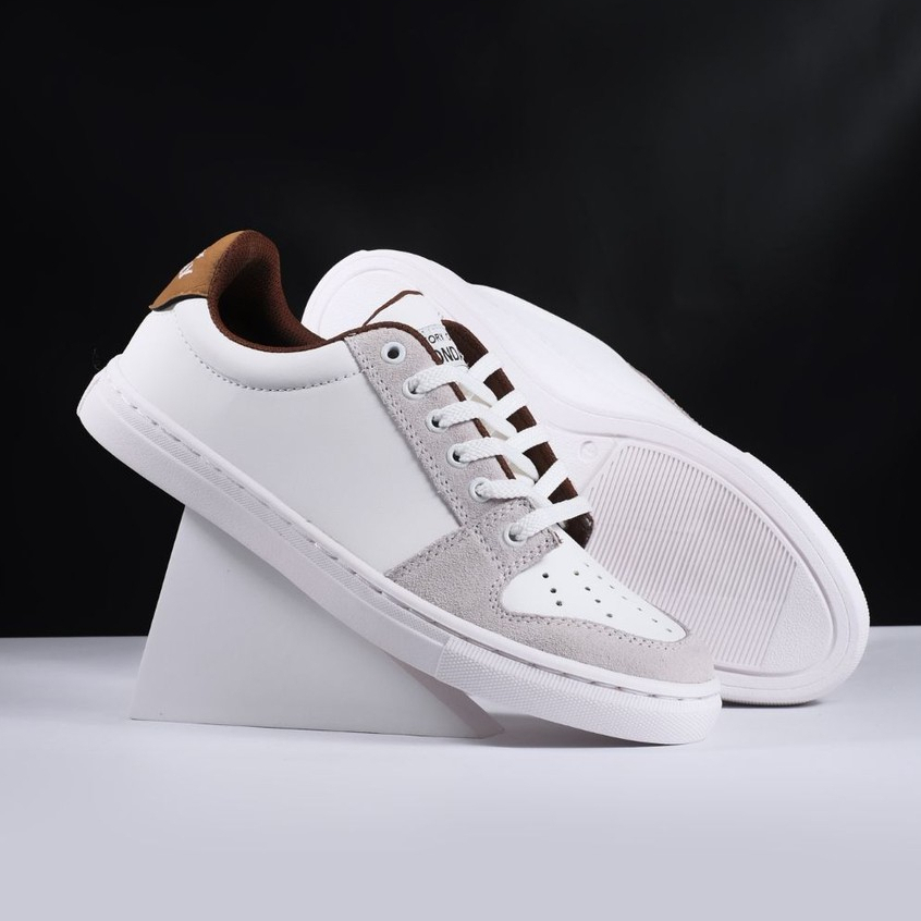 Sepatu Sneakers Casual Pria Trendi Hangout Sepatu Putih Cowok Men Shoes Ori Monday Nacht White