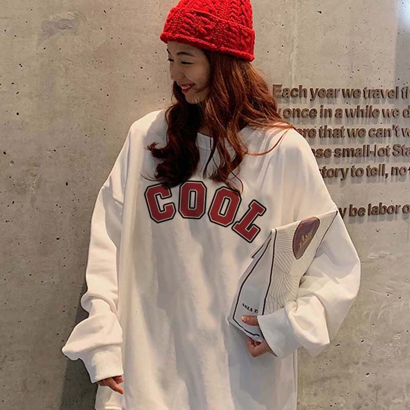 Kaos Stasan Wanita Oversize Couple Sweater American Vintage Letter Cartoon Graphic Priting Top Kekinian Casual Sweater