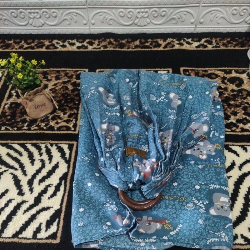 ring sling cuddle me preloved