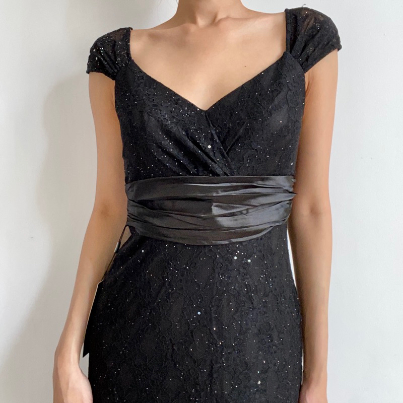 PARTY AND PROM DRESS