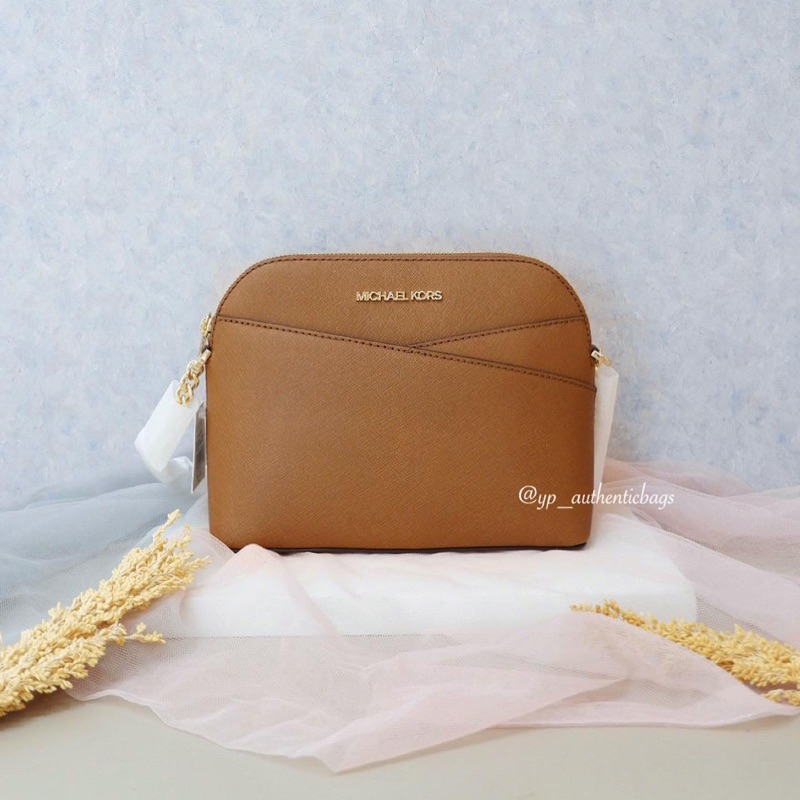 MK DOME CROSSBODY BROWN