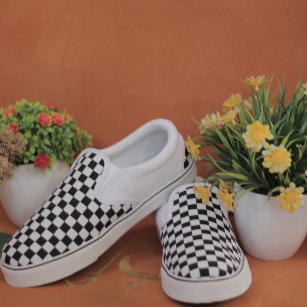 Sepatu Vans3 Slip On Catur Anak Laki laki Perempuan Sepatu Casual Sepatu Terbaru Sepatu Mules Sneake