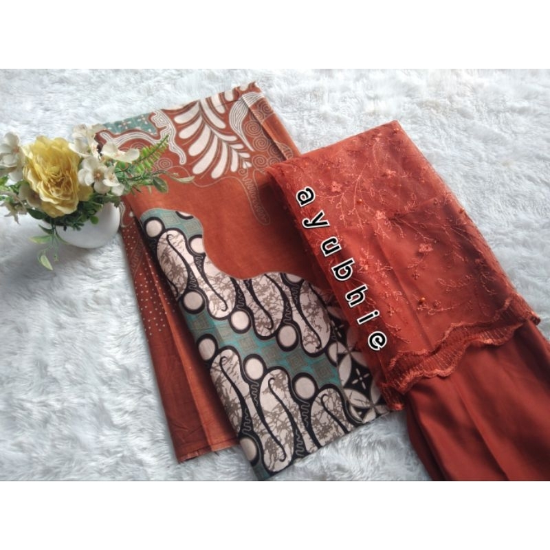 Kain batik seragam warna teracota mix tulle mutiara bridemaids