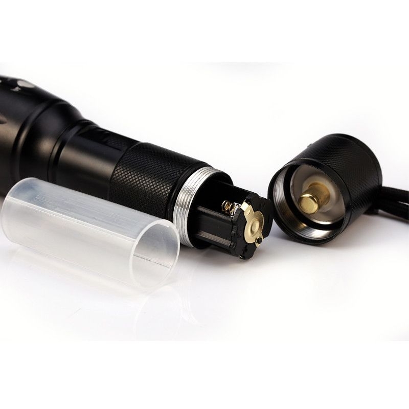 Paket Senter LED Flashlight Cree XM-P50 + Baterai + Charger - E17 - Black