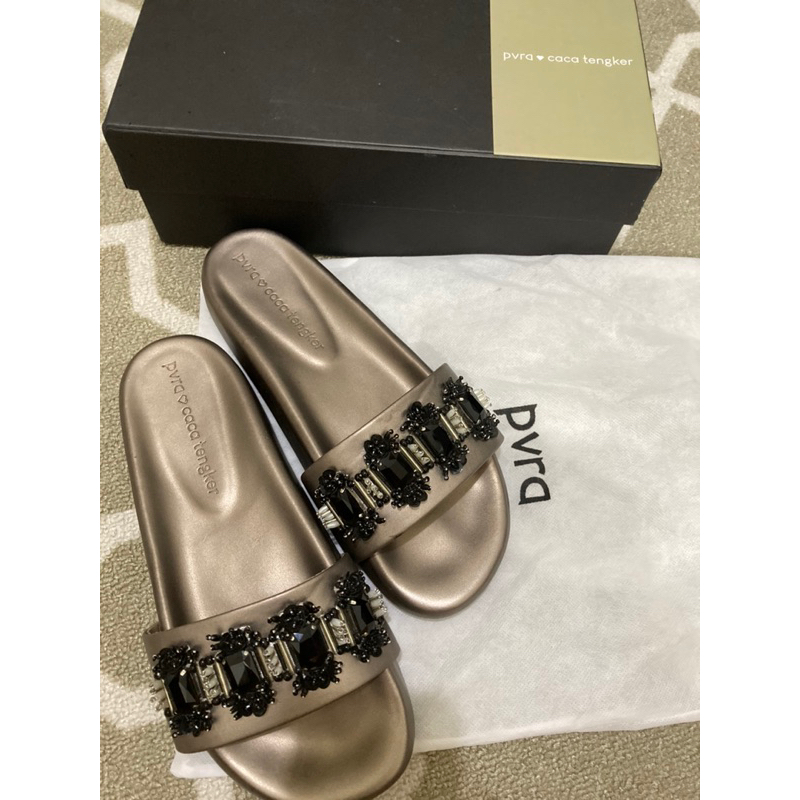 PVRA x Caca Tengker (bronze size 40)