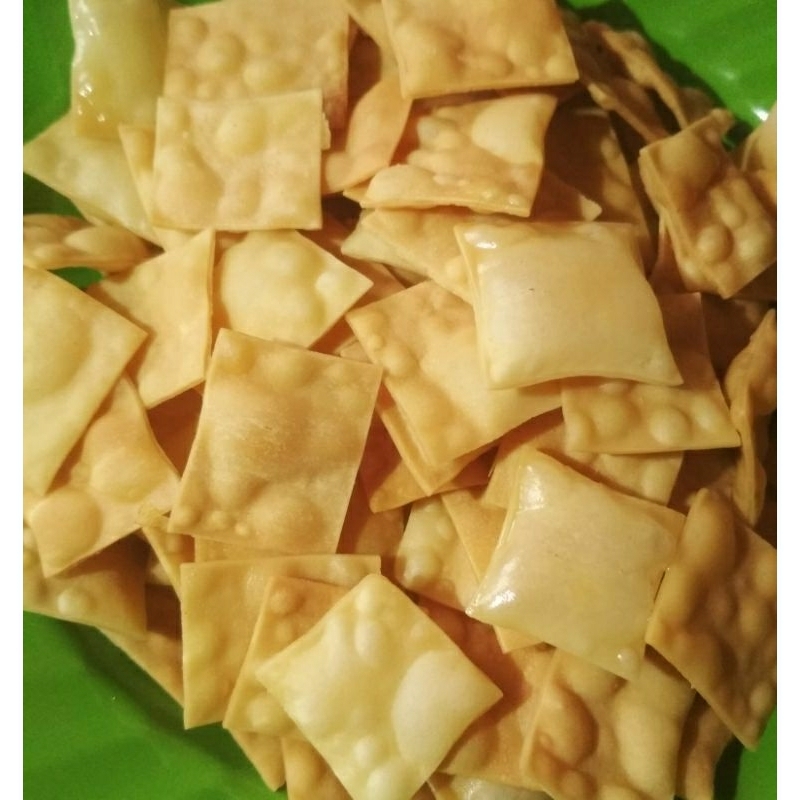 

KeripikPangsitMini/Gurih/Renyah/danPedas/dijaminHALAL