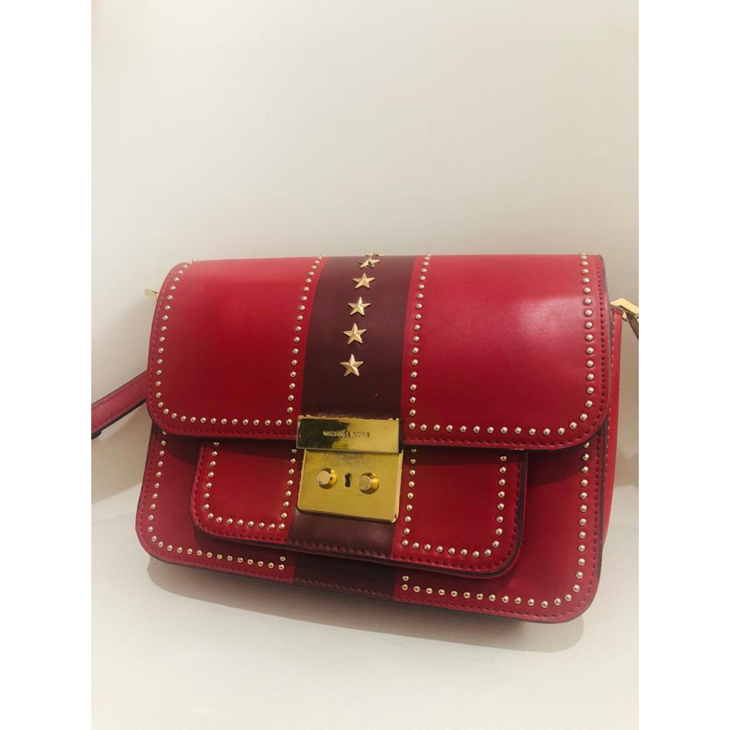 Tas MK Michael Kors Sloan Editor Star Studded Maroon Preloved