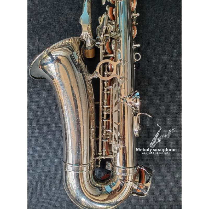 saxophone alto saturn silver