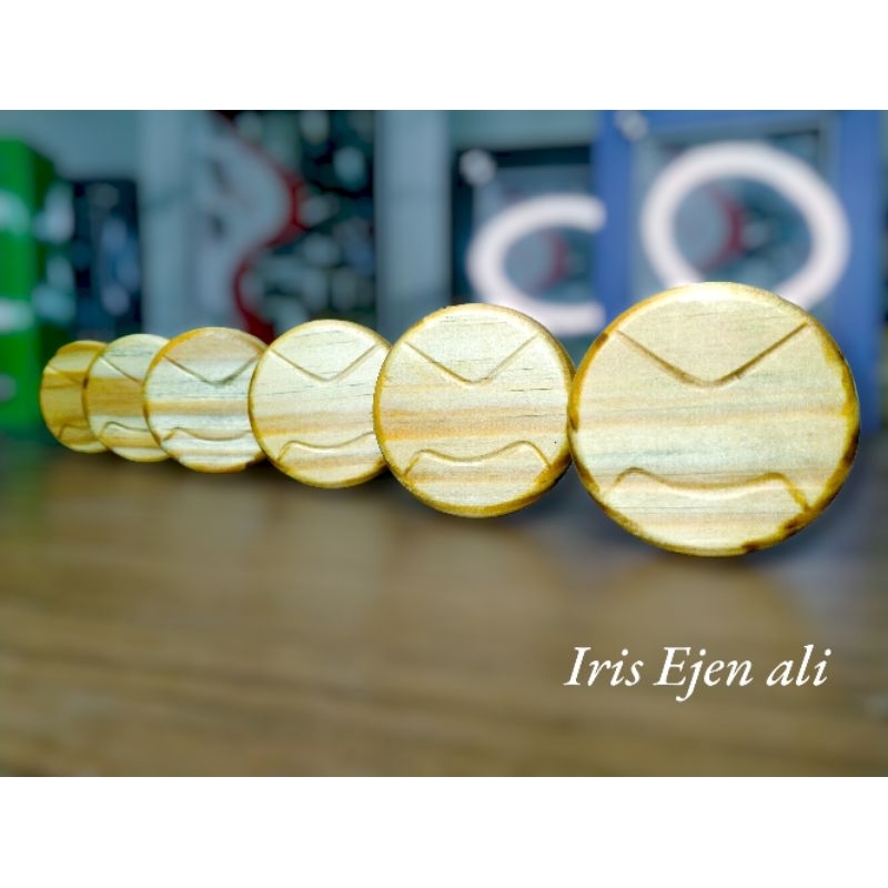 Iris ejen ali mainan anak