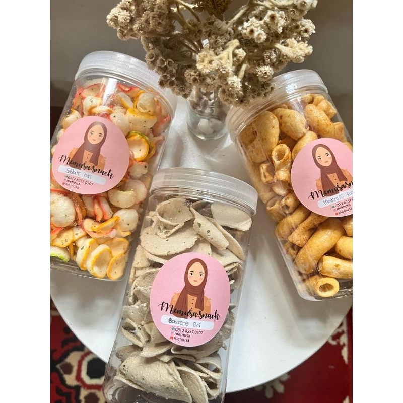 

Cemilan kemasan Toples (1)