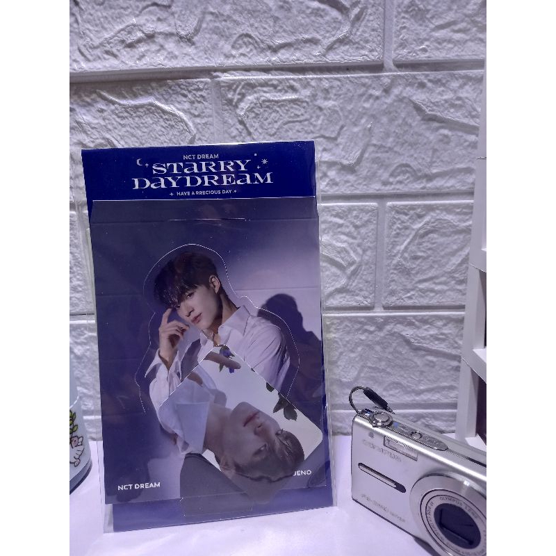 wts/want to sell pc photocard hologram jeno md starry daydream SEALED (ready) baca deskripsi