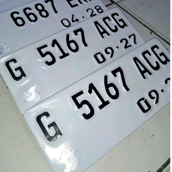 PLAT NOMOR MOTOR (BAUT TANAM) PLAT PUTIH TEBAL 0,8mm