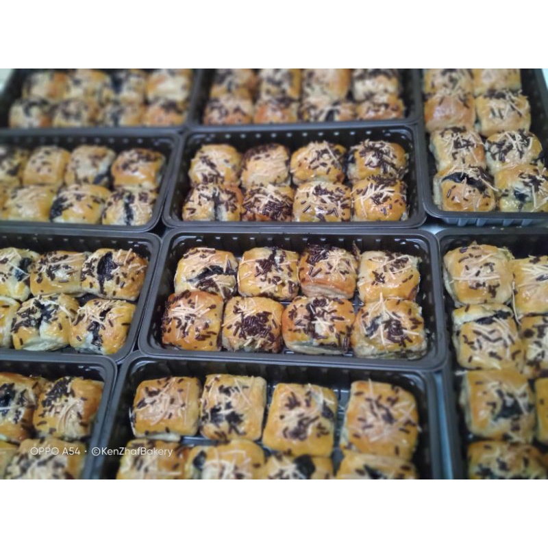 

Bolen Lumer pisang Coklat