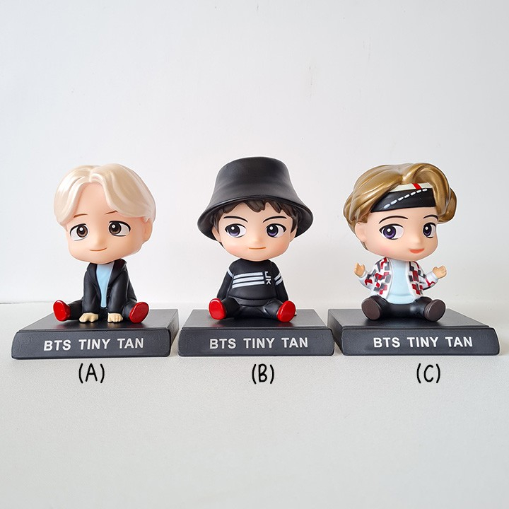 Pajangan Dashboard Mobil Kepala Goyang - Bobblehead BTS TINY TAN
