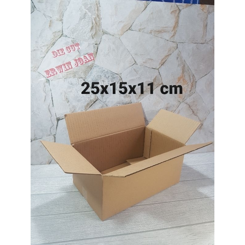 

Kardus / Box / 25x15x11 cm / Karton Polos Baru ST