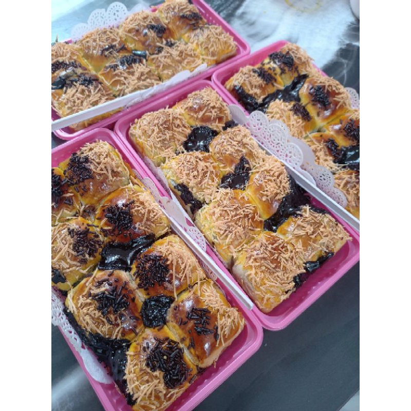 

Bolen Pisang Coklat Keju (Include Bubblewrap)