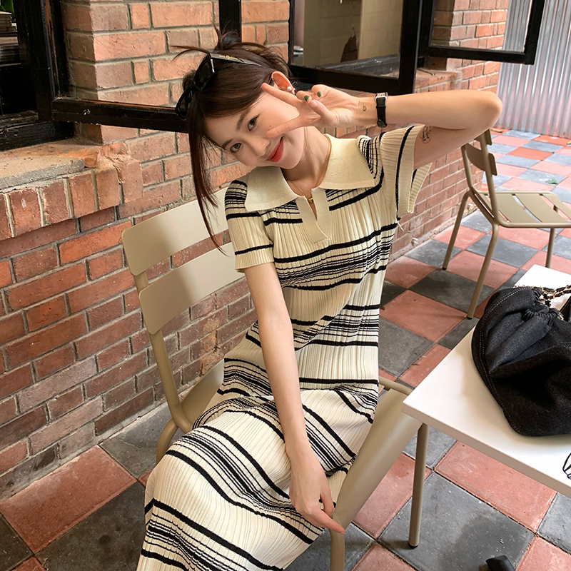 Dress Rajut Wanita Iisaii - Mini Dress Perempuan Terbaru Motif Salur