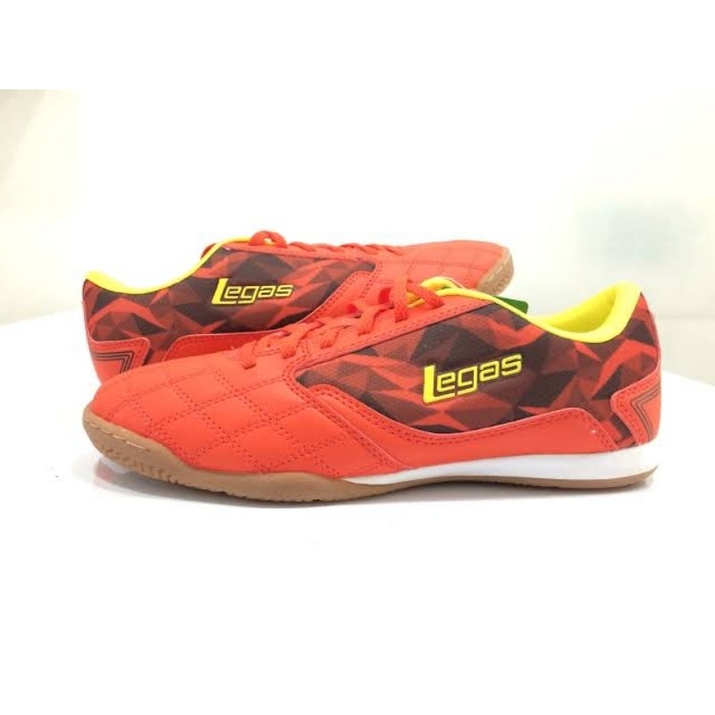 Sepatu League Legas Cowo Merah Tyra La M Futsal Shoes Pria Unisex Original