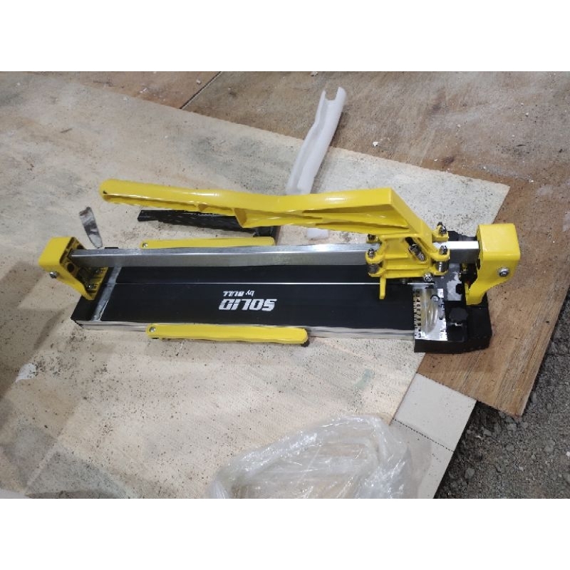 PEMOTONG KERAMIK GRANIT MANUAL 60CM SOLID LASER