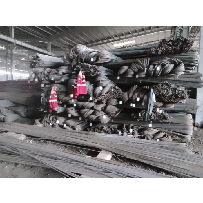 Besi beton polos 8mm