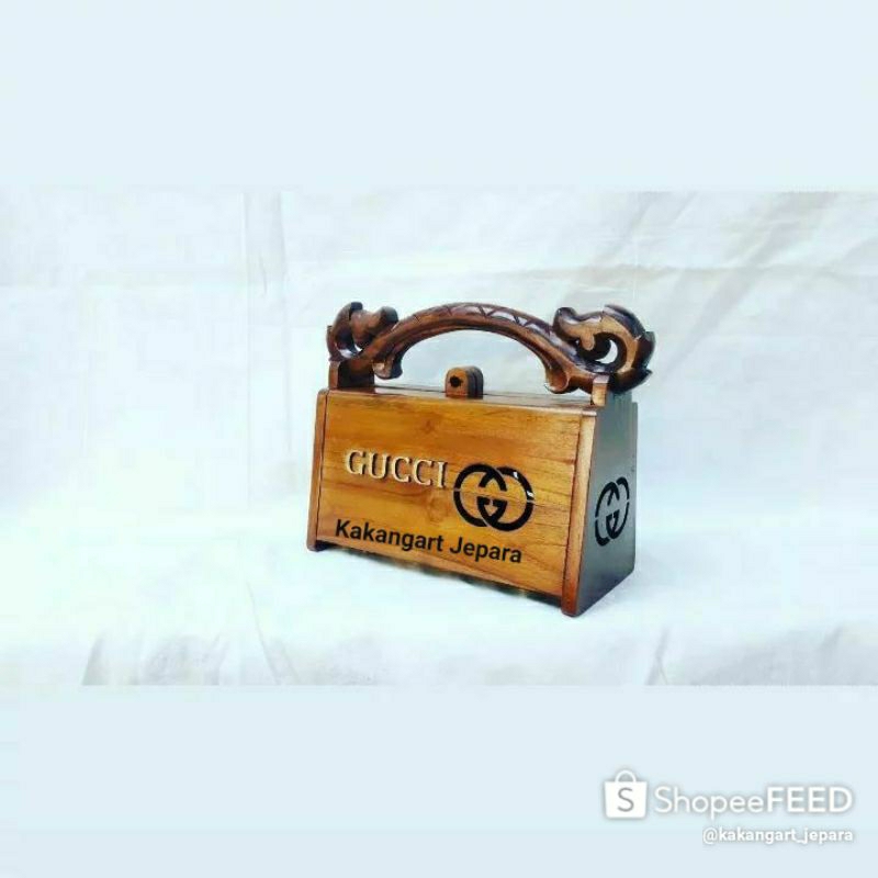 Kotak/box pikat tekukur