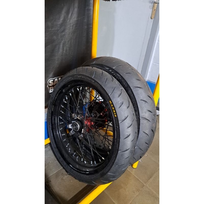 Paket banset supermoto crf ban pirelli, velg TK, tromol scarlet