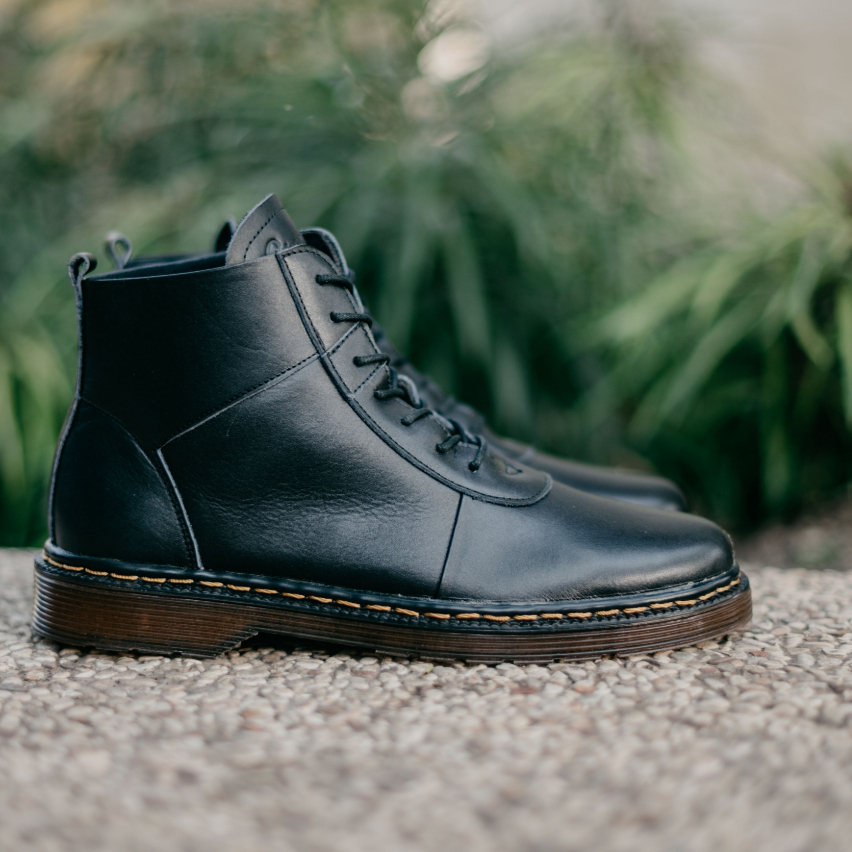 Sepatu Boots Pria Kulit Asli Casual Semi Formal Shoes Premium Kerja Kuliah Ori Greata Svend 0.2 Black