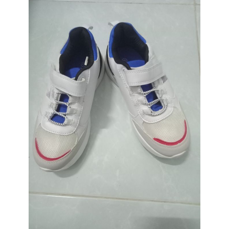 sepatu MAX FASHION  anak laki-laki size 32