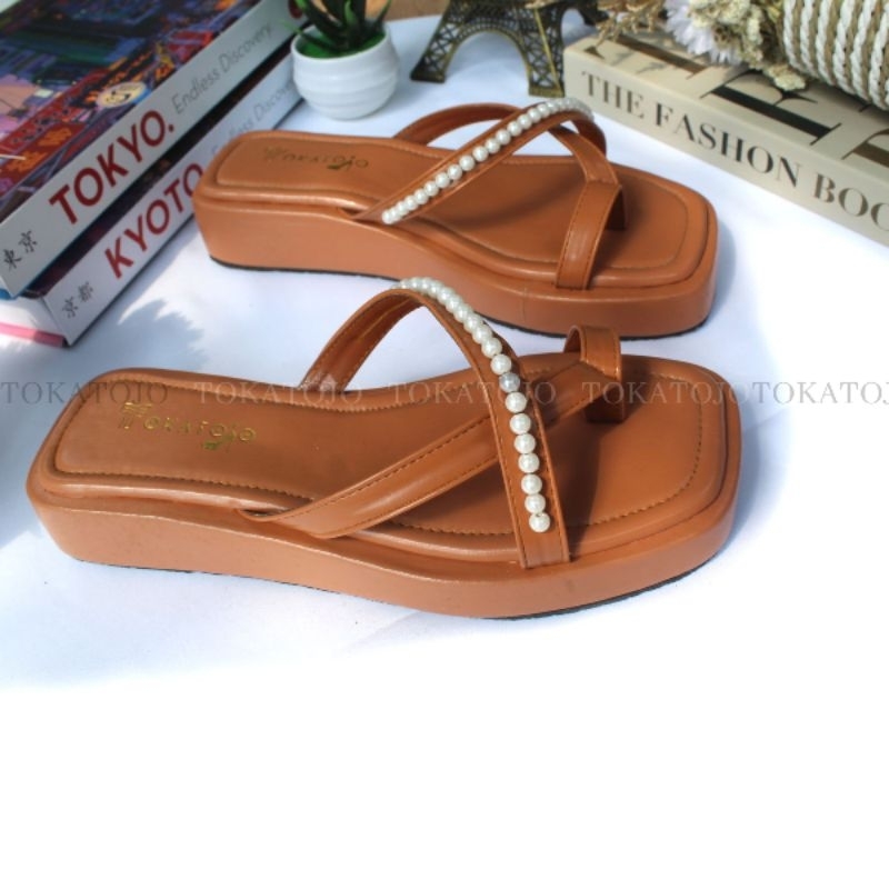 Sandal flatform wanita tali silang mutiara terbaru Sandal wedges wanita terbaru