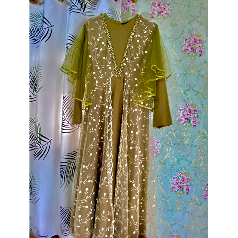 preloved Arasya dress by LYF