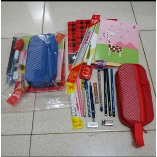 

Paket Alat Tulis Sekolah Lengkap 3 ( Tempat Pensil Kain ) / Souvenir Ulang Tahun