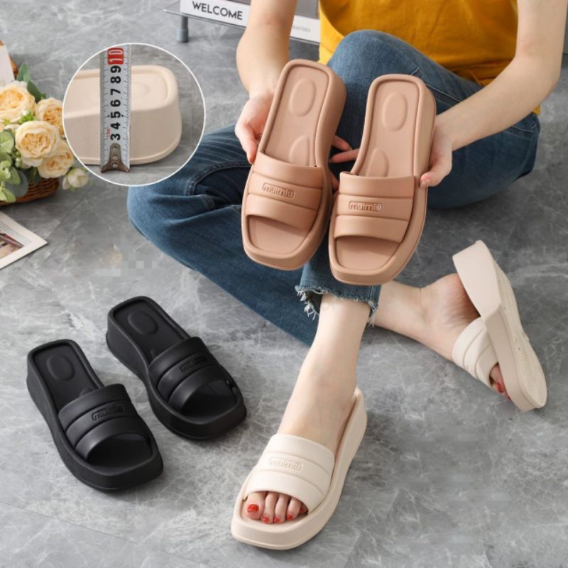 Sandal Selop Wedges Garis 1228-A2