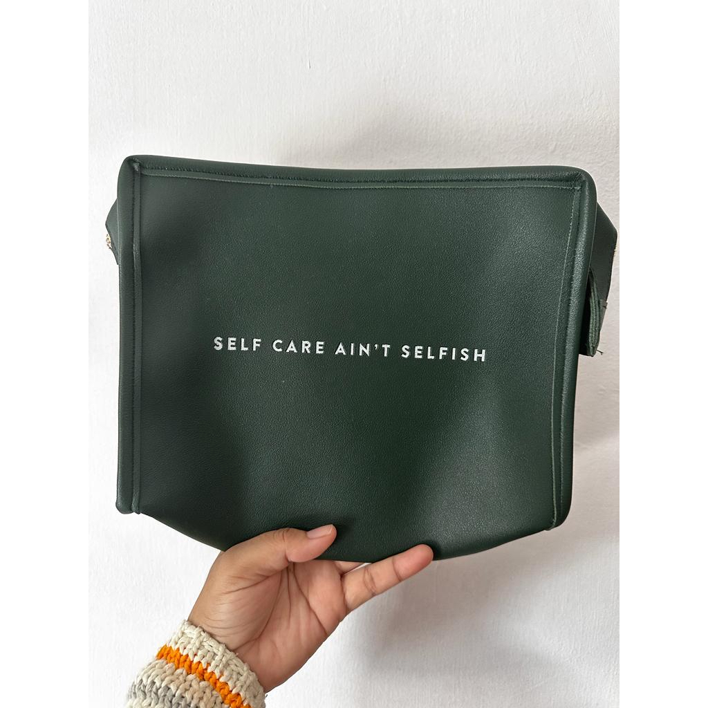 [FREE Sheetmask] POUCH SOCIOLLA