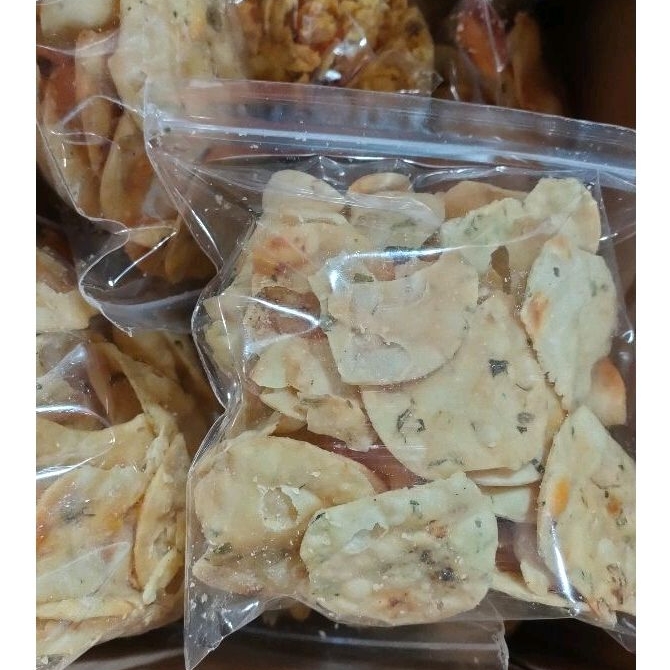 

Kue bawang daun jeruk/gungeks