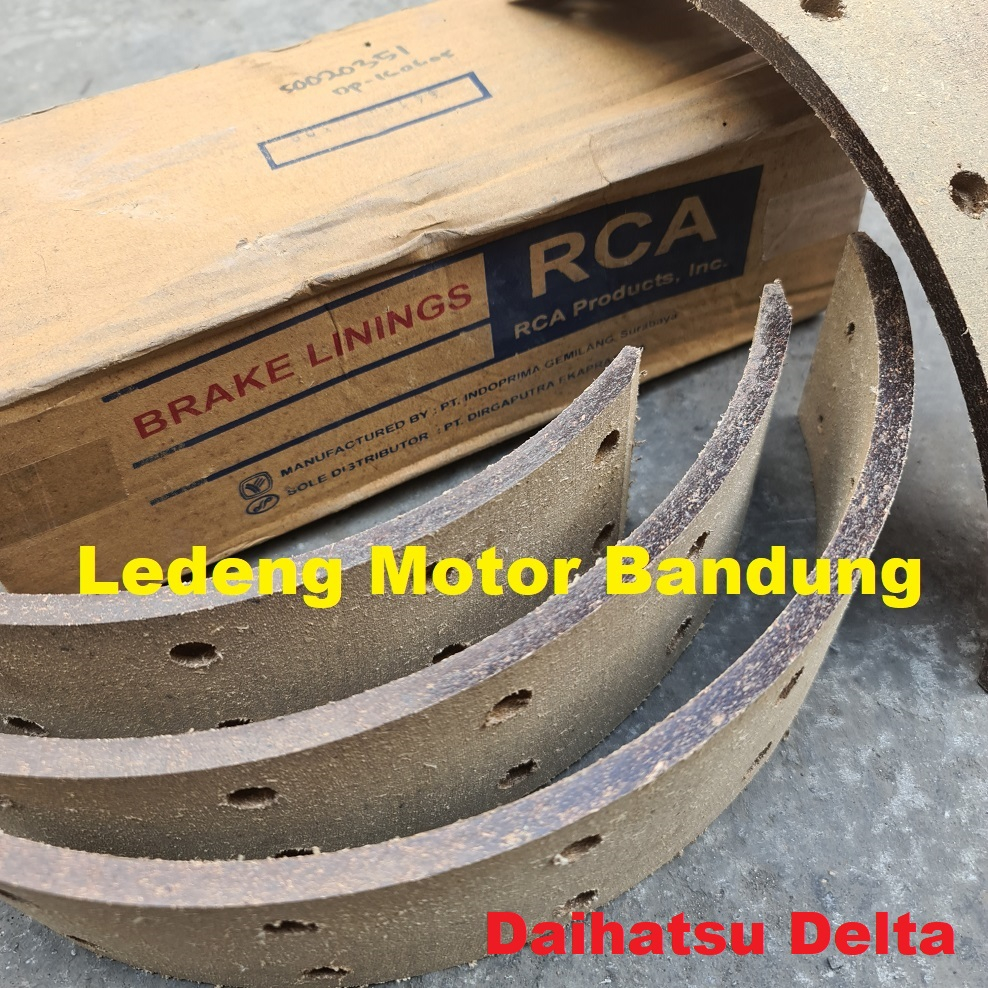 RCA Brake Lining Daihatsu Delta Kampas Rem Depan atau Belakang