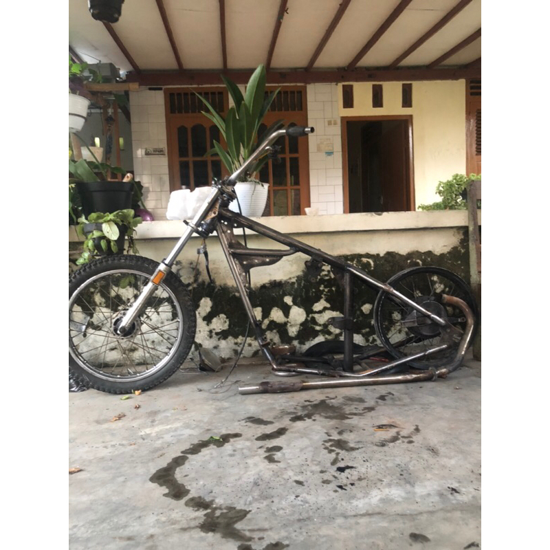 FRAME CHOPPER