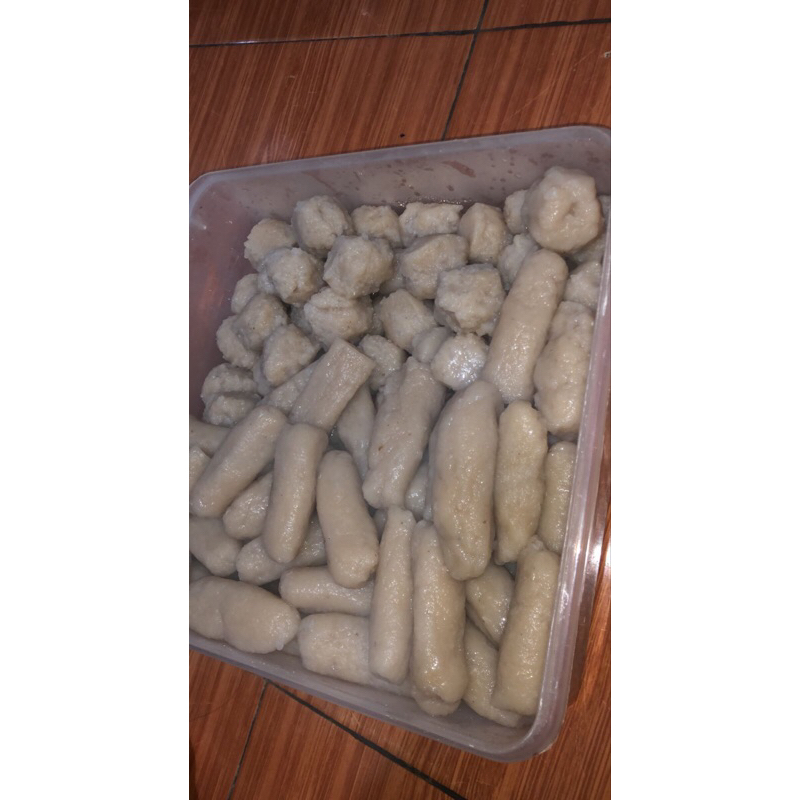 

Paket Hemat Pempek Palembang (Dari 1kg ikan giling)