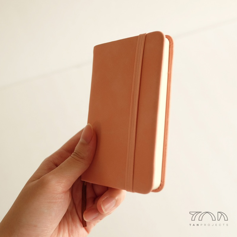 

RB Ruled Notebook Pocket Size A7 7.5 x 11 Cm, Hard Cover, 192 Halaman