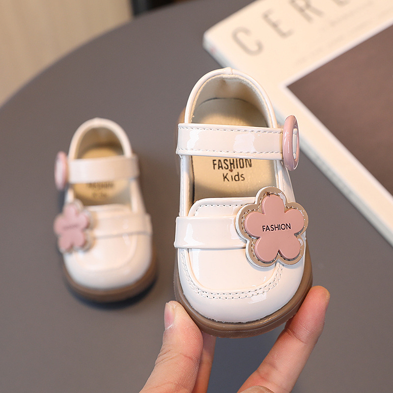 Sepatu Flat Shoes Anak Perempuan Usia 1 Sampai 2 Tahun Glosyy Elegan STB Cream