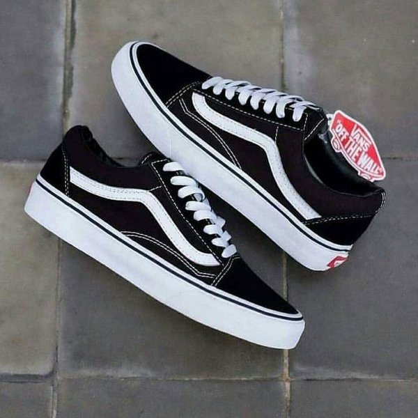 (BISA COD ) 100% PREMIUM OLDSKOOL BLACK WHITE IMPORT VIETNAM SNEAKERS PRIA TERLARIS