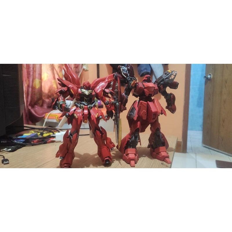 PRELOVED JUNK MG SINANJU DAN MG SAZABI GUNDAM BANDAI BOOTLEG